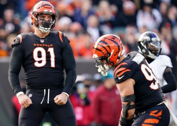 Bengals grant DE Trey Hendrickson permission to hunt commerce