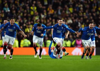 Mourinho shocked as Rangers win shootout, United and Spurs by means of