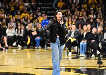 Iowa Retires Caitlin Clark’s No. 22 Jersey