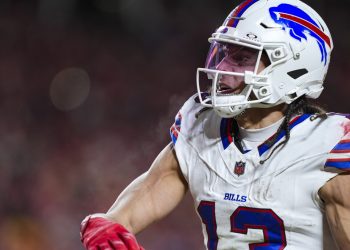 Mack Hollins Indicators $8.4 Million Deal To Be part of Drake Maye In New England – Tar Heel Instances