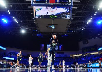 Paige Bueckers and Arike Ogunbowale Deemed “Parike” by Wings Followers