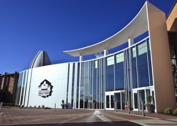 Gamers and Coaches from West in Professional Soccer Corridor of Fame