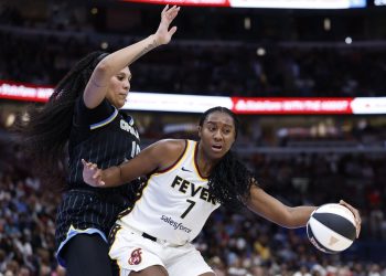 Fever cruise to second blowout of Sky this season