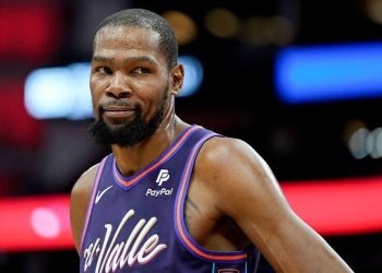 Kevin Durant Commerce Rumors: Suns Celebrity Prefers Spurs