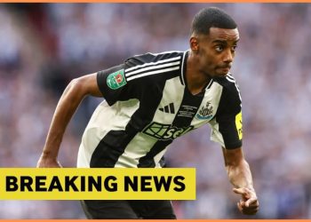 Alexander Isak goes AWOL at Newcastle