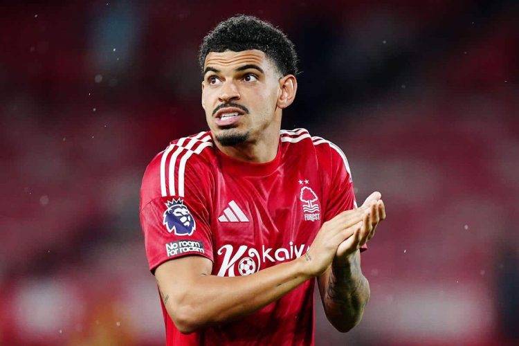 Premier League sides toil, Bayern win