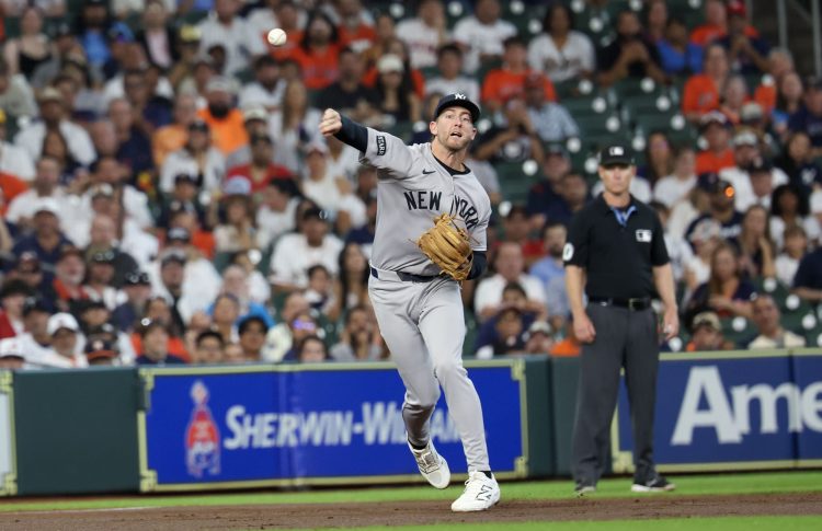 Controversy erupts as umpire’s name on Ryan McMahon’s catch sparks heated debate throughout Yankees recreation