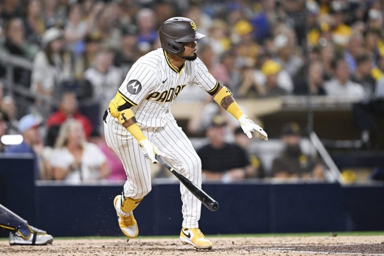 MLB roundup: Padres clinch playoff spot with walk-off win in eleventh