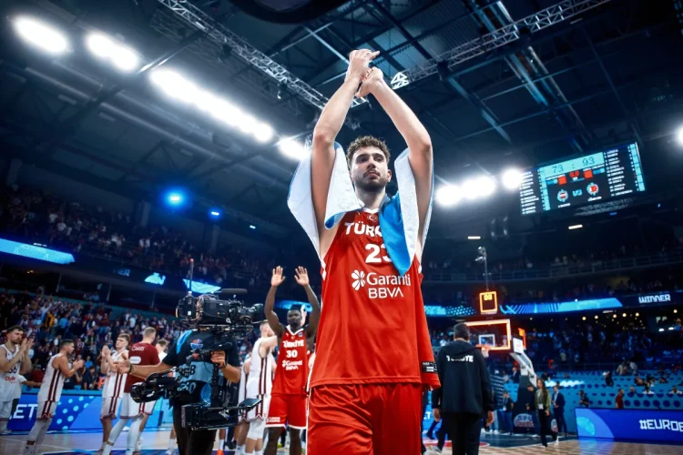 Alperen Sengun outshines Nikola Jokic in intense EuroBasket duel
