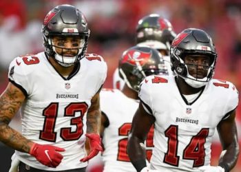The Buccaneers can be with out Mike Evans and Chris Godwin in Week 6