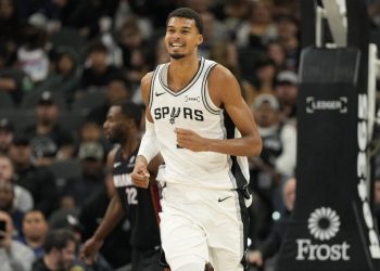 Warmth lose to Spurs | thePeachBasket