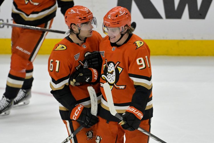 Caufield Scores Two Extra Objectives, Carlsson Continues Wonderful Begin, Oilers Buried by Avalanche (Nov 9) – DobberHockey