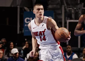 Erik Spoelstra impressed by Tyler Herro’s “rhythm”