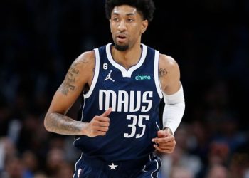 Courtroom Guidelines Christian Wooden Should Pay $25,000 in Little one Assist