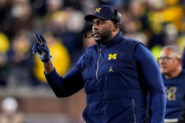 Sherrone Moore’s spouse Kelli helps ex-Michigan HC by way of alleged dishonest scandal amid firing and arrest