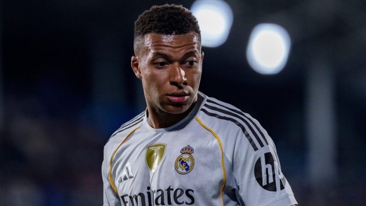 Confirmed line-ups as Mbappe and Co look to shut hole in La Liga