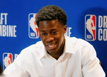 VJ Edgecombe on dealing with LeBron James: “I’m nonetheless a child”