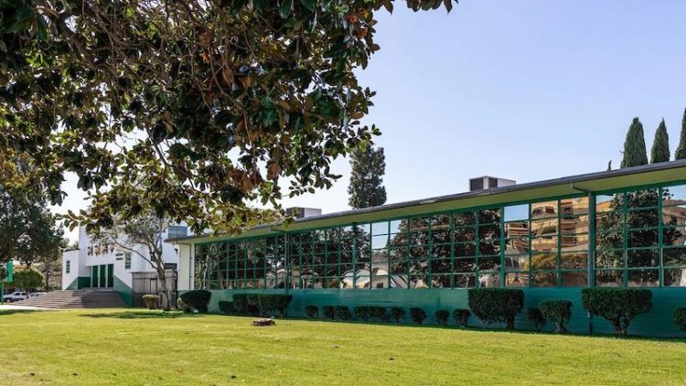 NFL Gamers from Susan Miller Dorsey H.S. (Los Angeles)