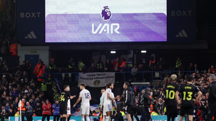 VAR slammed as Leeds and Bournemouth fume over being denied penalties with key selections criticised | Soccer Information