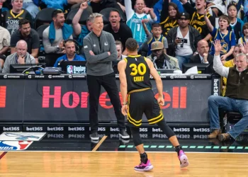 Steve Kerr future with Warriors stays unresolved