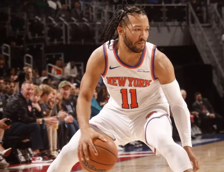 Knicks beat Hawks to earn first-round opener 113-102